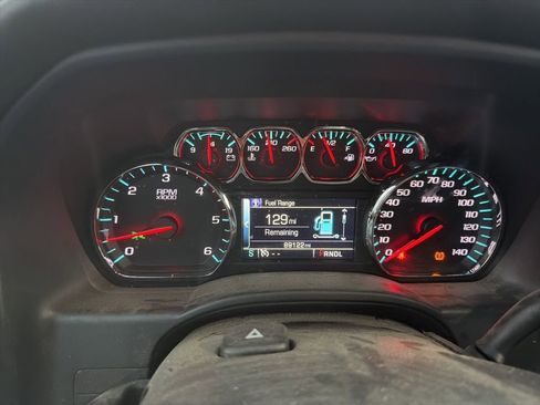 Used 2017 GMC Sierra 1500 SLE w/ SLE Value Package image 11