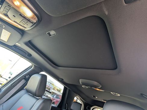 Used 2025 Dodge Durango R/T image 15