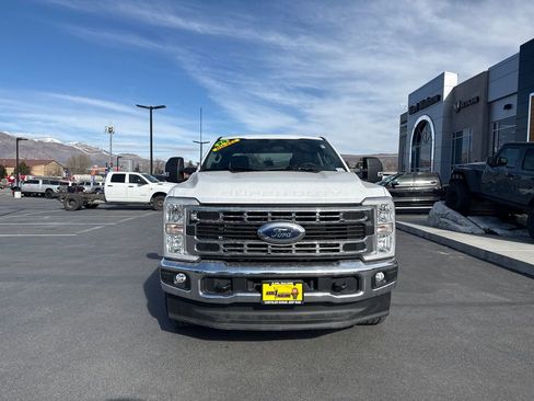 Used 2024 Ford F250 XLT w/ FX4 Off-Road Package image 5