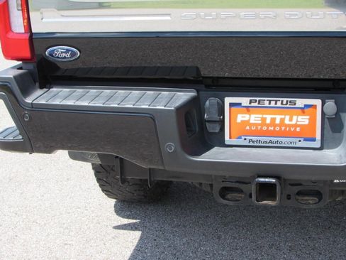 Used 2024 Ford F350 Platinum w/ Tremor Off-Road Package image 13