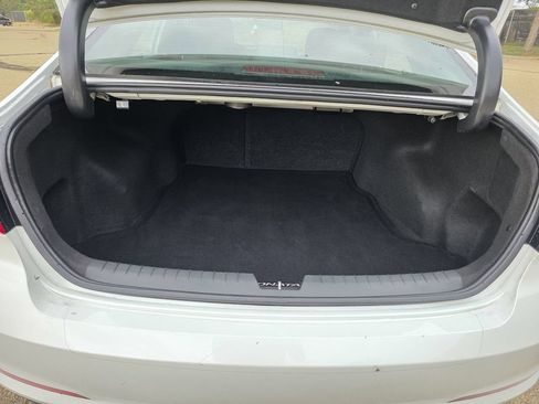 Used 2016 Hyundai Sonata Sport w/ Option Group 03 FWD image 15