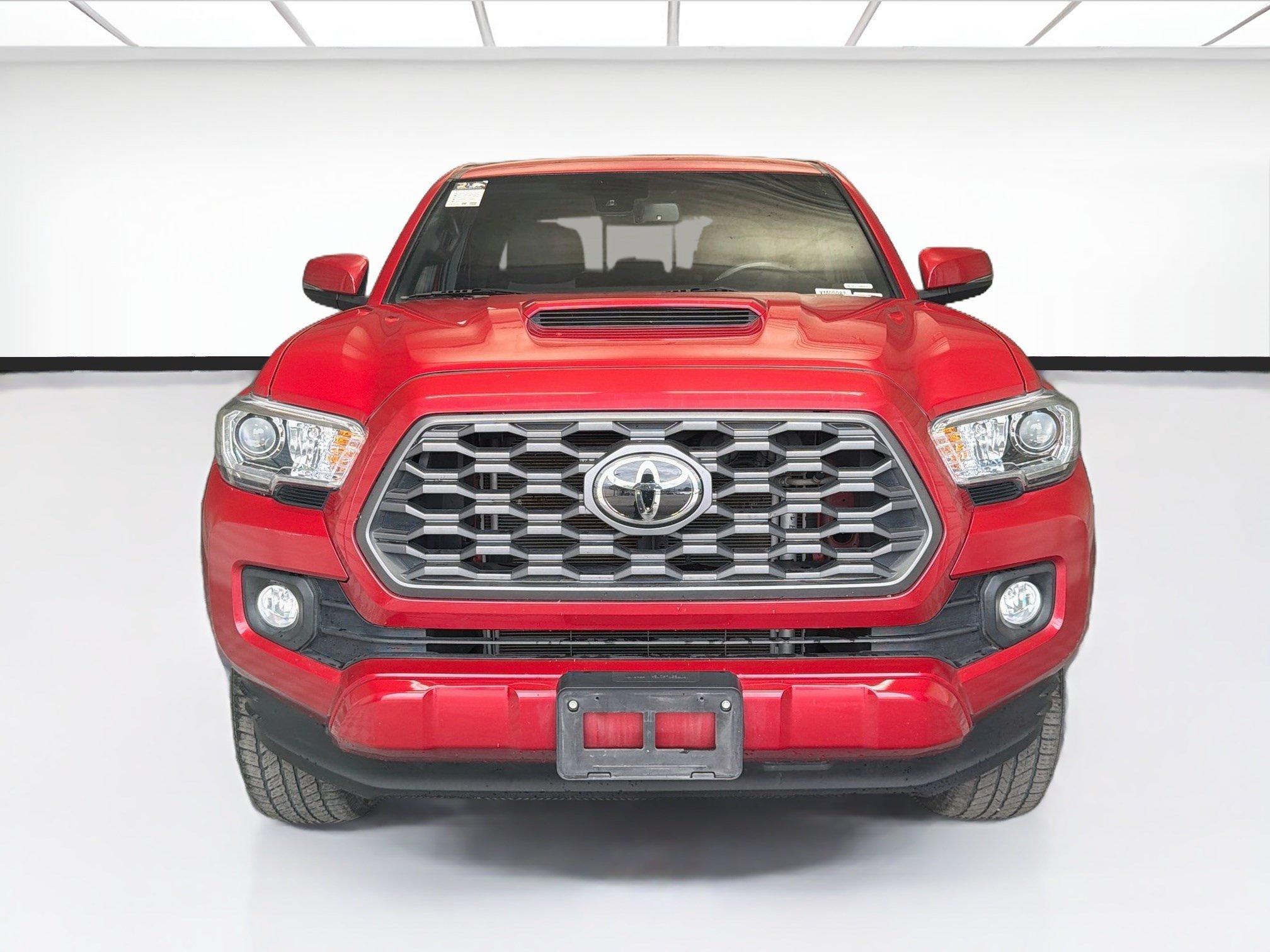 Used 2022 Toyota Tacoma TRD Sport AWD/4WD image 2