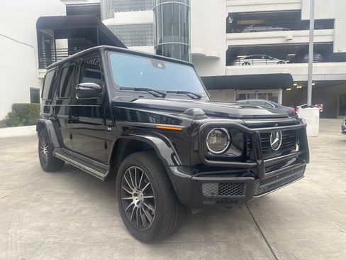 Used 2022 Mercedes-Benz G 550 image 3