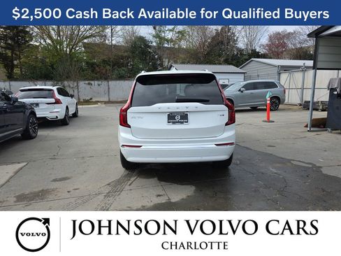New 2026 Volvo XC90 T8 Ultra w/ Protection Package Premier image 6