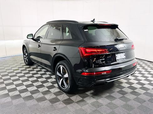 Used 2023 Audi Q5 2.0T Prestige w/ Prestige Package AWD/4WD image 5