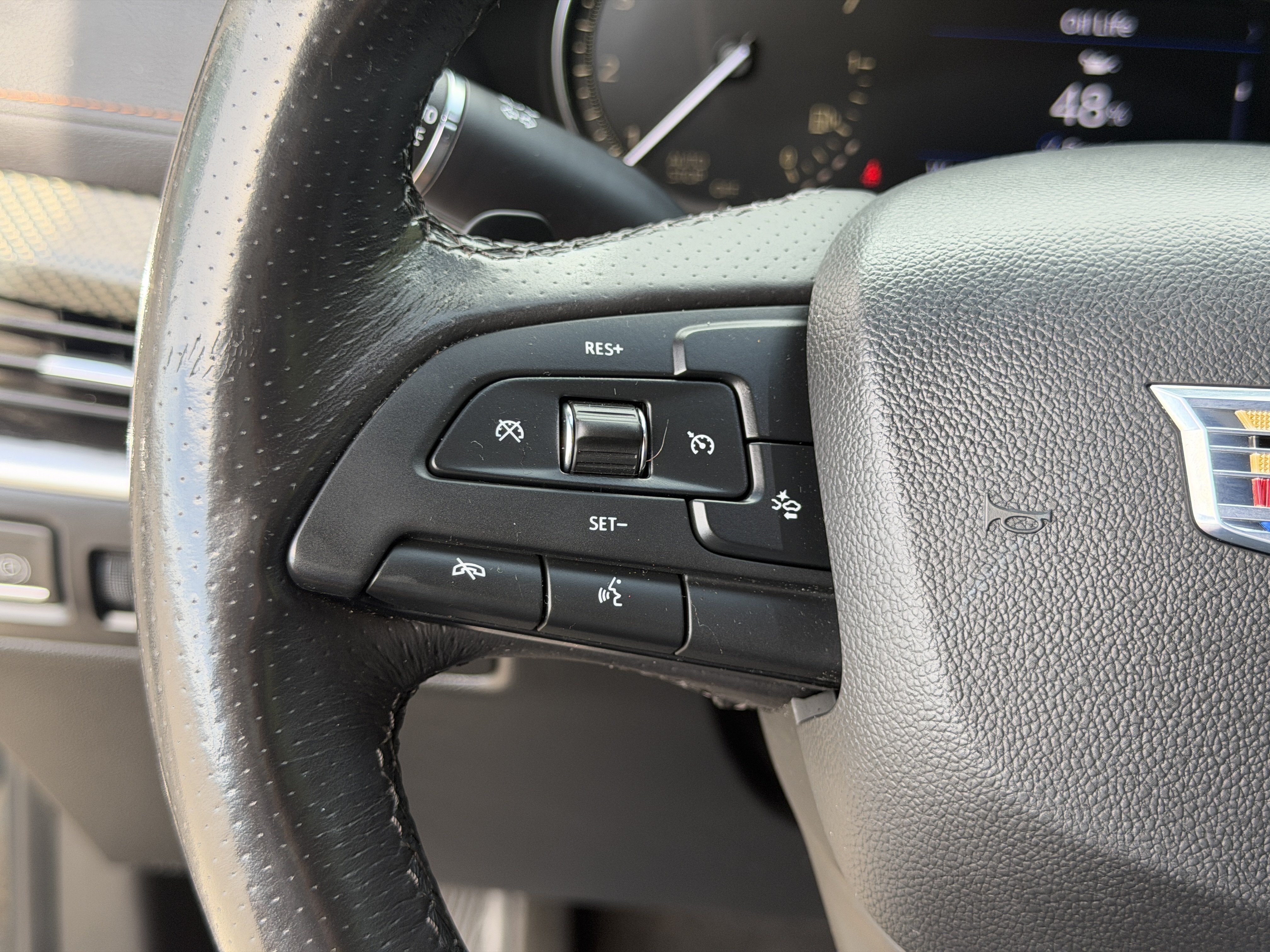 Used 2019 Cadillac XT4 Sport w/ Driver Awareness Package FWD image 30