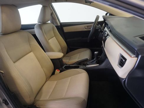 Used 2015 Toyota Corolla LE FWD image 21