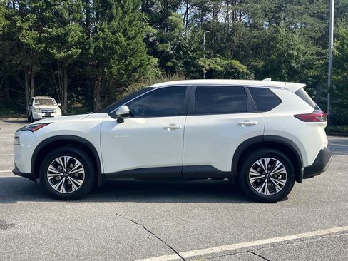 Certified 2023 Nissan Rogue SV FWD image 21