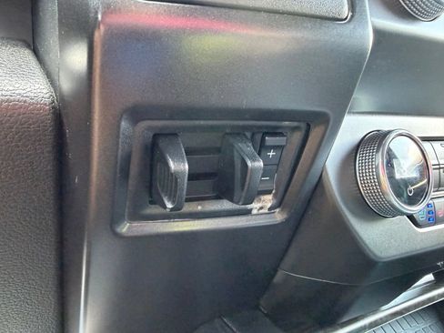 Used 2021 Ford Expedition Limited AWD/4WD image 26