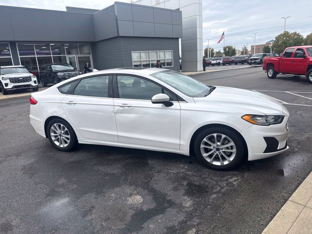 Used 2020 Ford Fusion SE FWD image 4