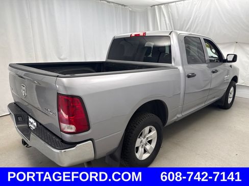 Used 2022 RAM 1500 Classic SLT w/ Protection Group AWD/4WD image 2