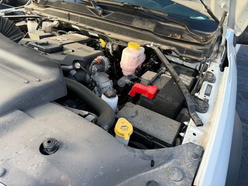 New 2024 RAM 5500 Tradesman image 19