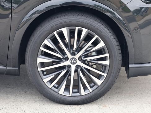 Used 2024 Lexus RX 350 Premium Plus w/ Convenience Package FWD image 11