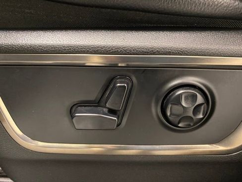 Used 2019 RAM 1500 Limited image 17