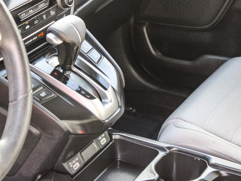 Used 2022 Honda CR-V EX image 19
