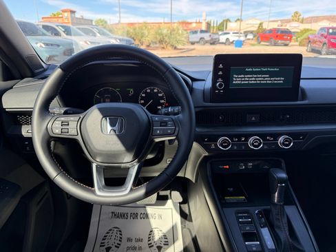 Used 2025 Honda CR-V Sport-L image 15