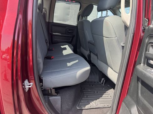 Used 2018 RAM 1500 Express AWD/4WD image 20