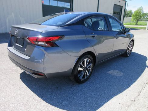 Used 2025 Nissan Versa SV FWD image 6