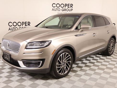 Used 2019 Lincoln Nautilus Reserve image 10
