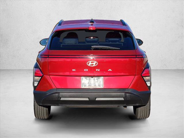 Used 2025 Hyundai Kona SEL FWD image 7