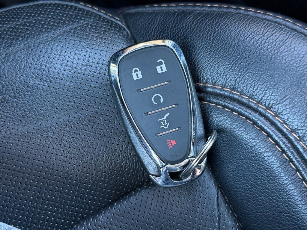 Used 2020 Chevrolet Traverse Premier AWD/4WD image 32