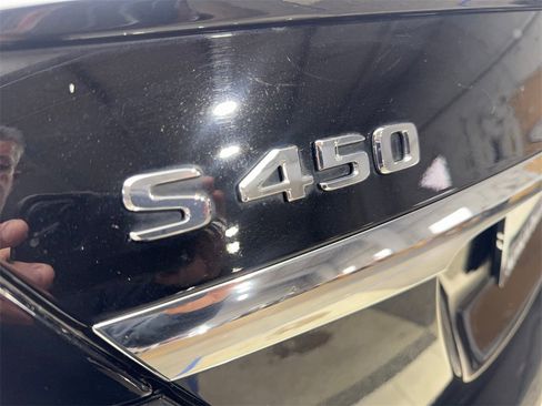 Used 2018 Mercedes-Benz S 450 Sedan image 23