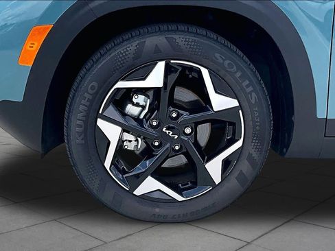 Certified 2026 Kia Seltos S FWD image 10