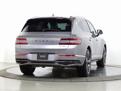 Used 2025 Genesis GV80 3.5T Prestige AWD/4WD image 12