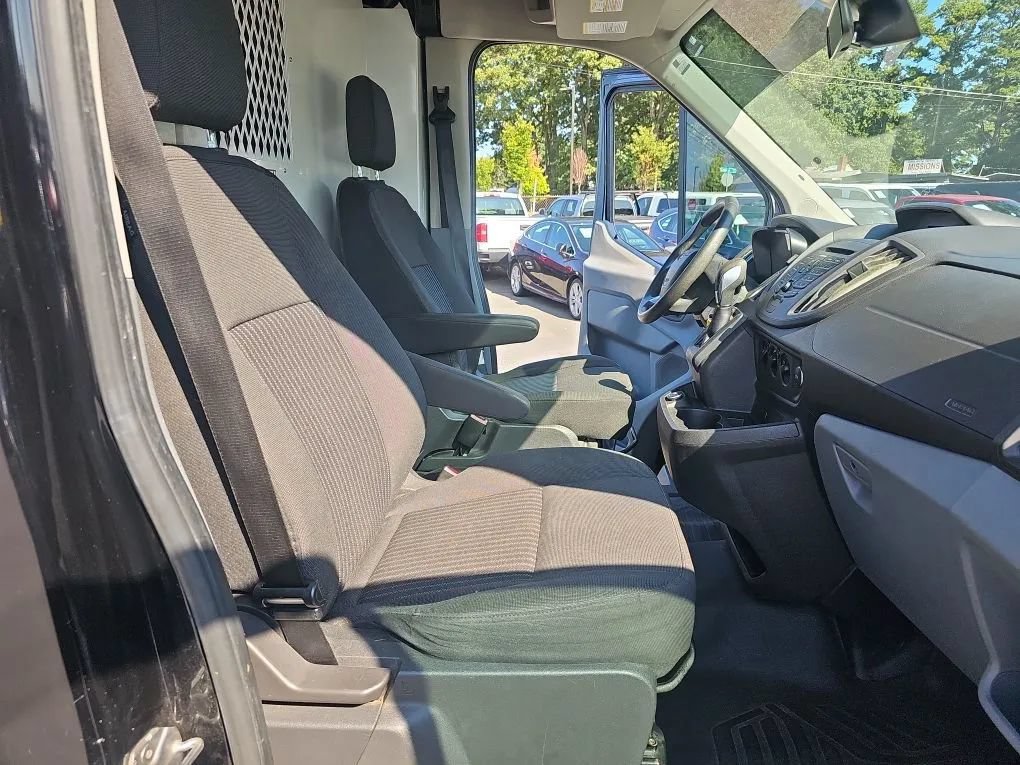 Used 2018 Ford Transit 350 148 High Roof RWD image 22
