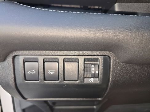 Certified 2025 Subaru Ascent Limited image 17