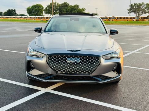 Used 2020 Genesis G70 3.3T RWD image 2