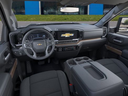 New 2026 Chevrolet Silverado 2500 LT w/ Convenience Package image 3