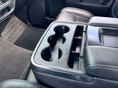 Used 2017 Chevrolet Silverado 1500 LT w/ All Star Edition RWD image 17