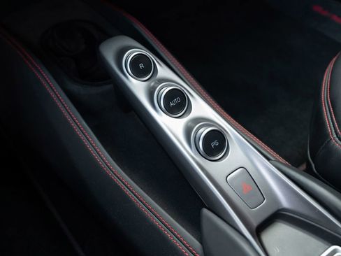 Used 2022 Ferrari F8 Tributo image 49