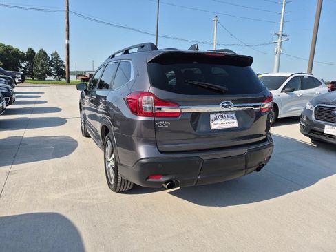 Used 2022 Subaru Ascent Limited AWD/4WD image 8