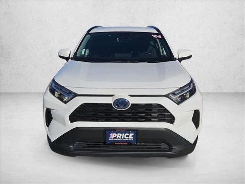 Used 2024 Toyota RAV4 XLE image 2