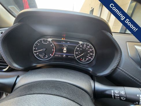 Used 2023 Nissan Sentra SV FWD image 12