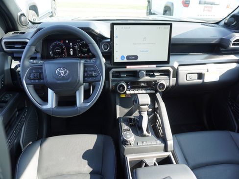 New 2026 Toyota 4Runner Limited image 2