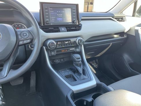 Used 2021 Toyota RAV4 XLE w/ Convenience Package image 15