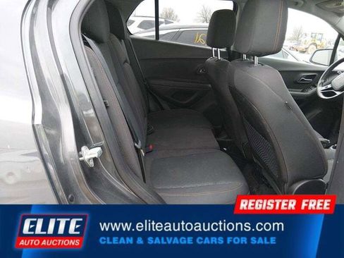 Used 2019 Chevrolet Trax LS w/ Tint and Cruise Package FWD image 15