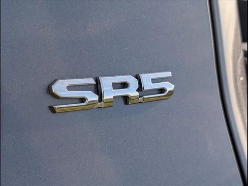 Used 2024 Toyota Tundra SR5 w/ SR5 Premium Package AWD/4WD image 17