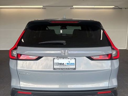 Used 2024 Honda CR-V LX image 18