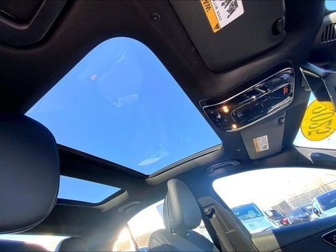 Used 2025 Mercedes-Benz C 300 C 300 image 11