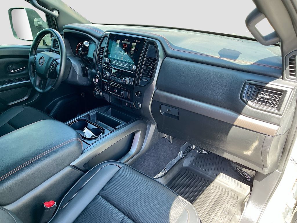 Used 2023 Nissan Titan PRO-4X w/ Off Road Protection Package AWD/4WD image 28