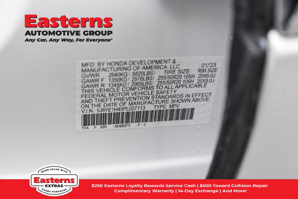 Used 2023 Acura MDX w/ Technology Package AWD/4WD image 40