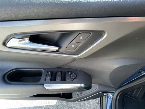 New 2025 Chevrolet Traverse LT w/ Enhanced Driving Package image 24