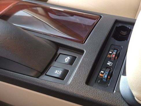 Used 2013 Lexus RX 450h AWD w/ Navigation Pkg image 25