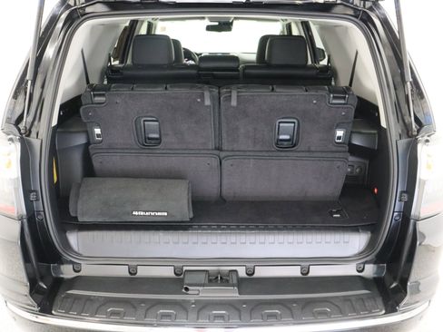 Used 2024 Toyota 4Runner Limited RWD image 35