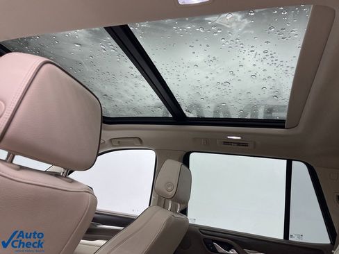 Used 2022 GMC Yukon Denali image 16
