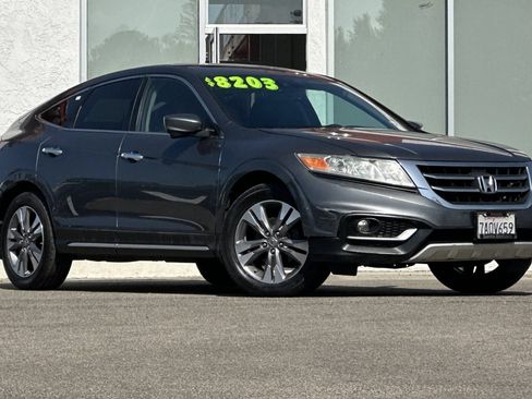 Used 2013 Honda Crosstour EX-L image 2